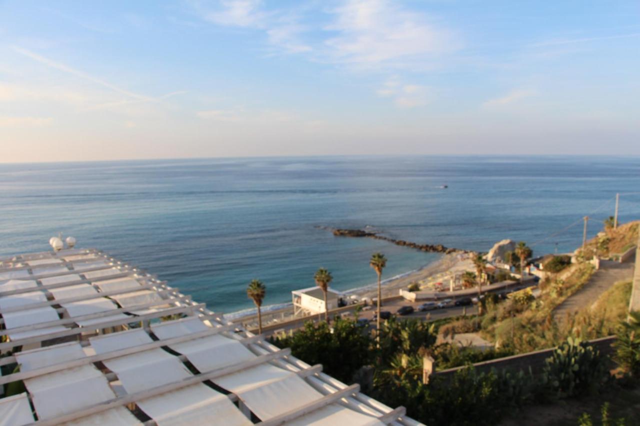 Mediterranean Boutique Hotel Tropea Exterior photo