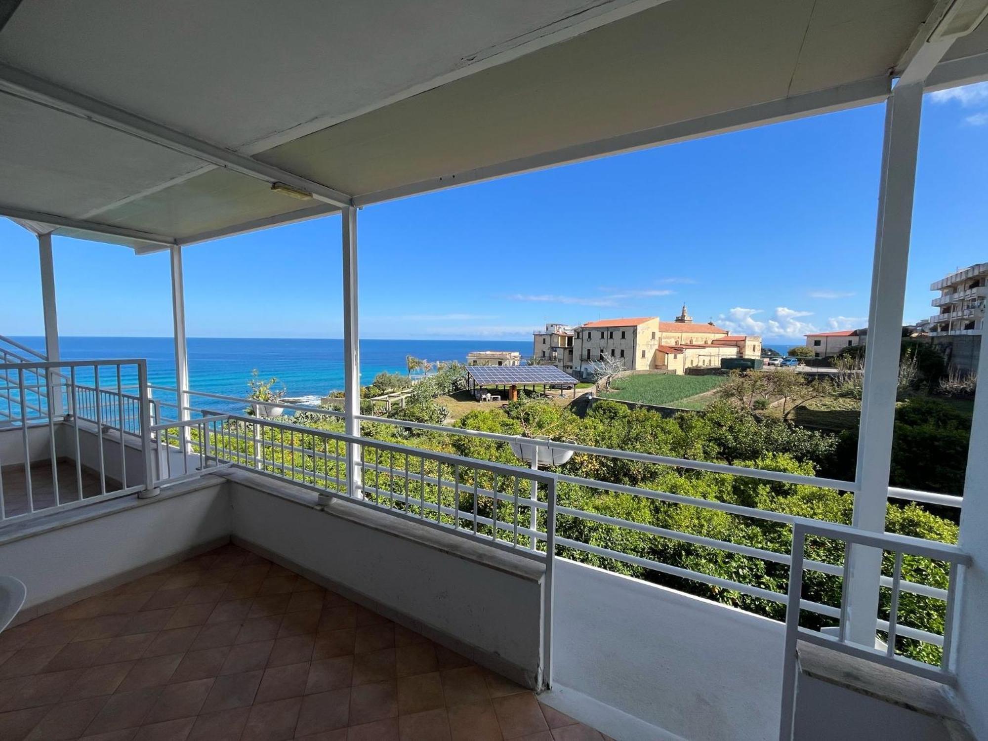 Mediterranean Boutique Hotel Tropea Exterior photo