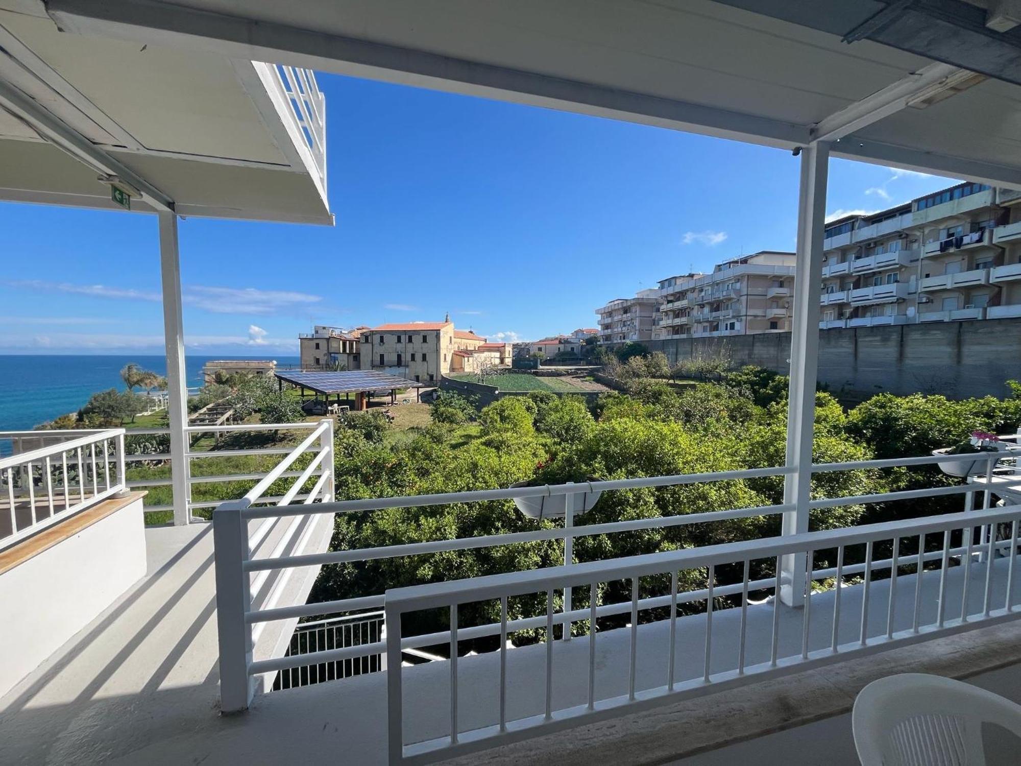Mediterranean Boutique Hotel Tropea Exterior photo